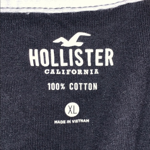 Hollister tee - Picture 2 of 3